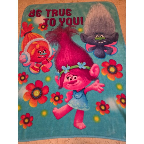 Trolls Be True Fleece Blanket - Picture 2 of 5